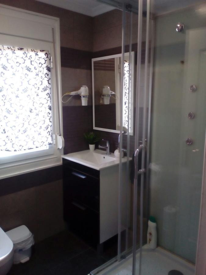 Albergue Aqua ปอร์โตมาริน ภายนอก รูปภาพ